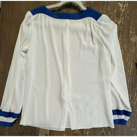 ST. JOHN White Button Down Collarless blouse Size 10  Sheer Blue Accent Luxury - Picture 2 of 9